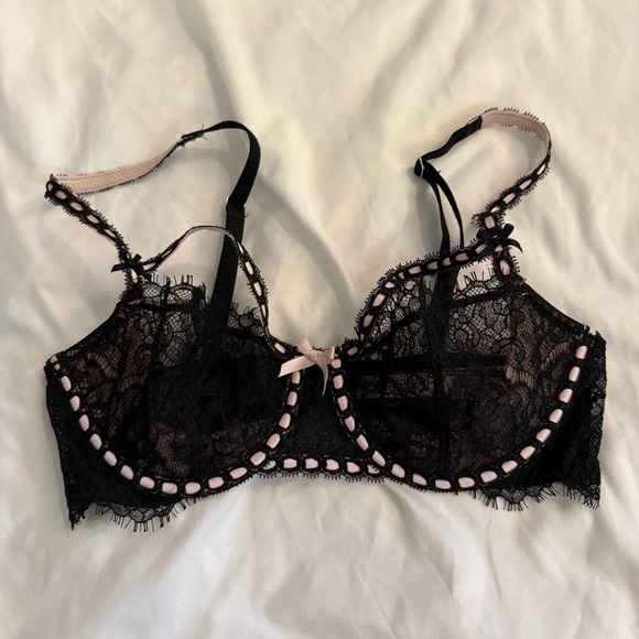 NWOT Victoria's Secret Women's Dream Angels Push Up Bra - Picture 1 of 6